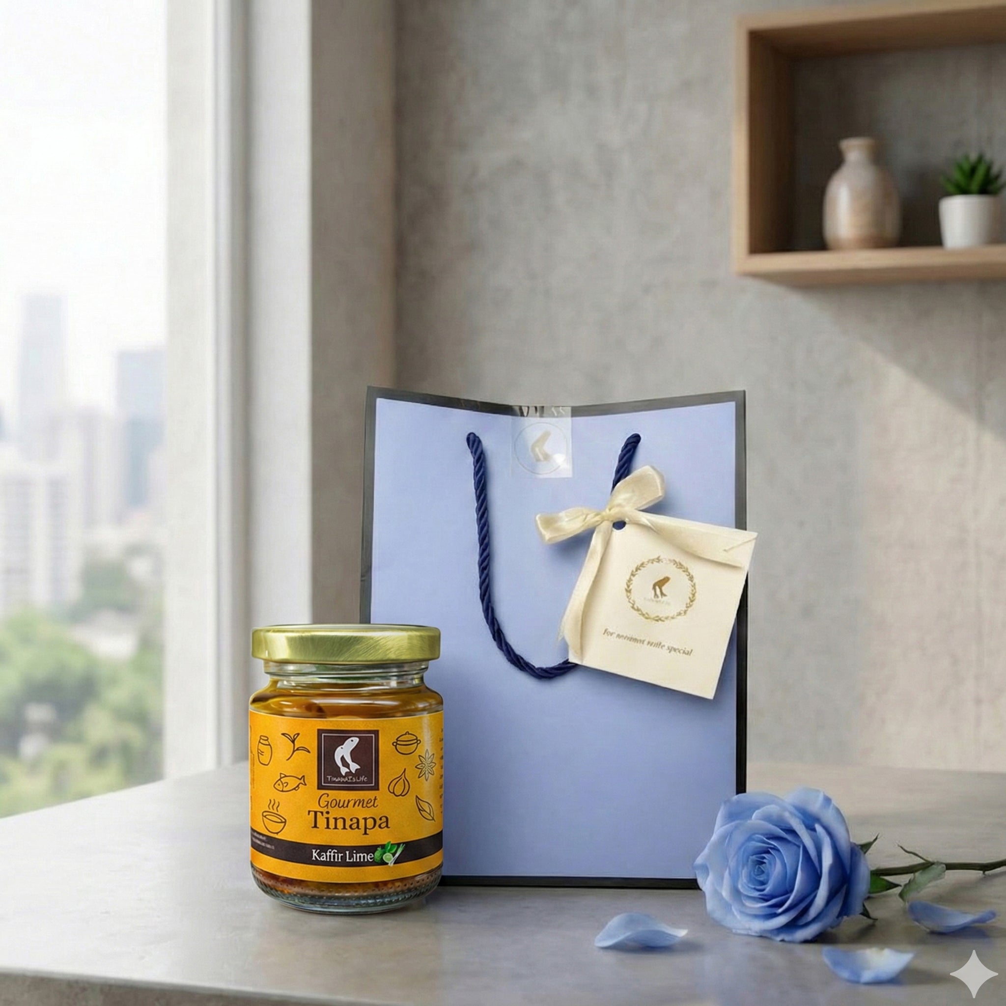 Premium Gourmet in Golden Cap - Blue Gift Bag Bundle of 1 Bottle (Kaffir)